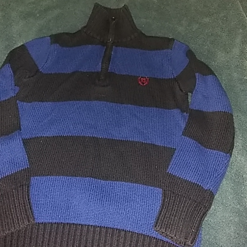 Heavy winter Chaps pullover.